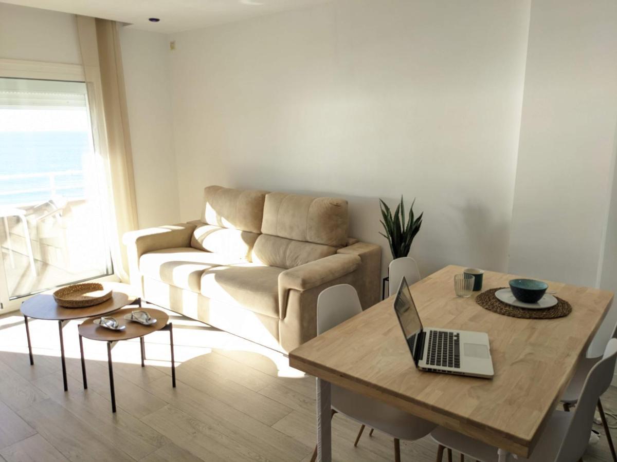 Apartamento En La Playa Con Garaje Cadiz Bagian luar foto